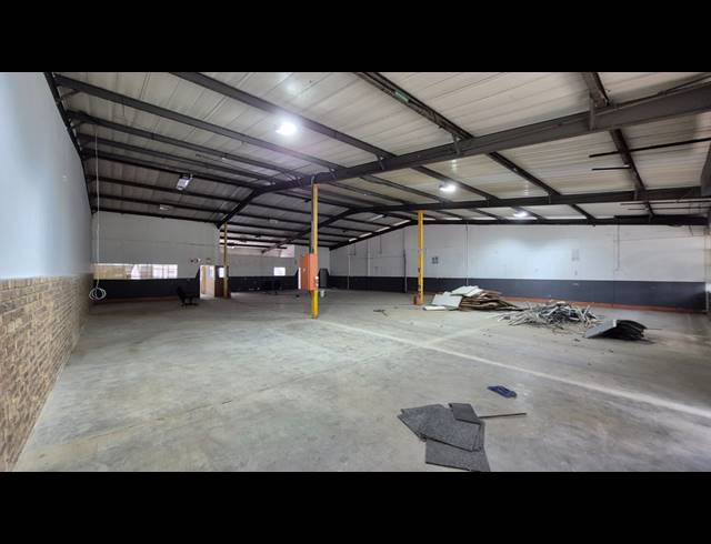 505M² FACTORY TO LET IN BOKSBURG EAST